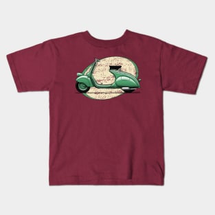 The classic and iconic green Italian scooter Kids T-Shirt